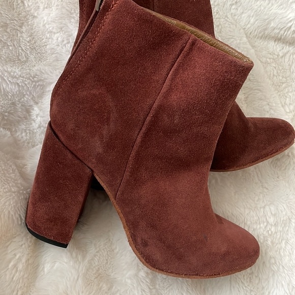 FREEBIRD Harlo Suede Boots with Heel Red burgundy 9 - Picture 11 of 13